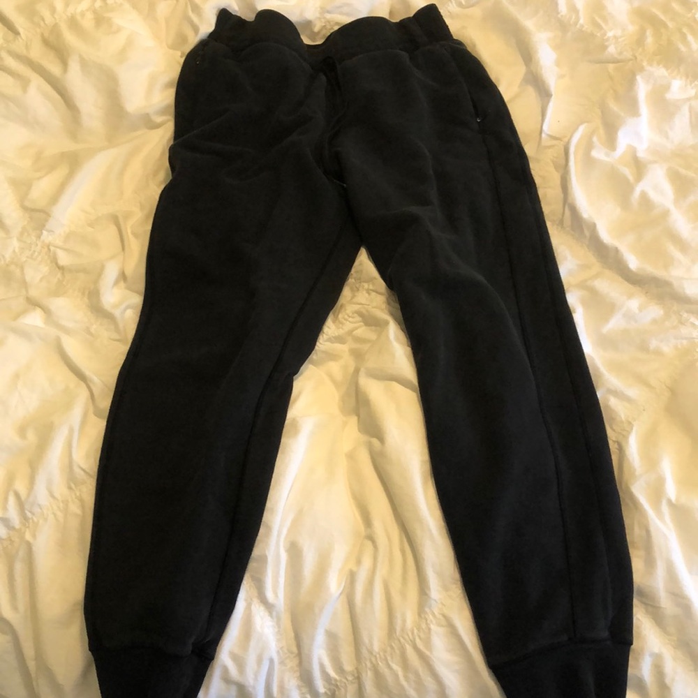 Black Lululemon Sweats